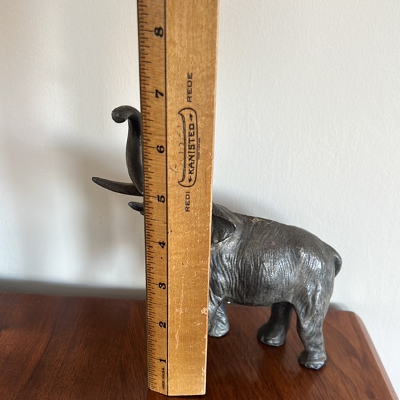 Fabulous Vintage Mid Century Metal Elephant Statue Figurine - Picture 8 of 10